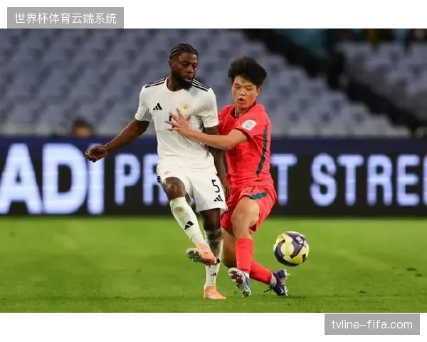 20岁右后卫杨希成为海港右路惊喜，贡献15次关键传球并入选国家队